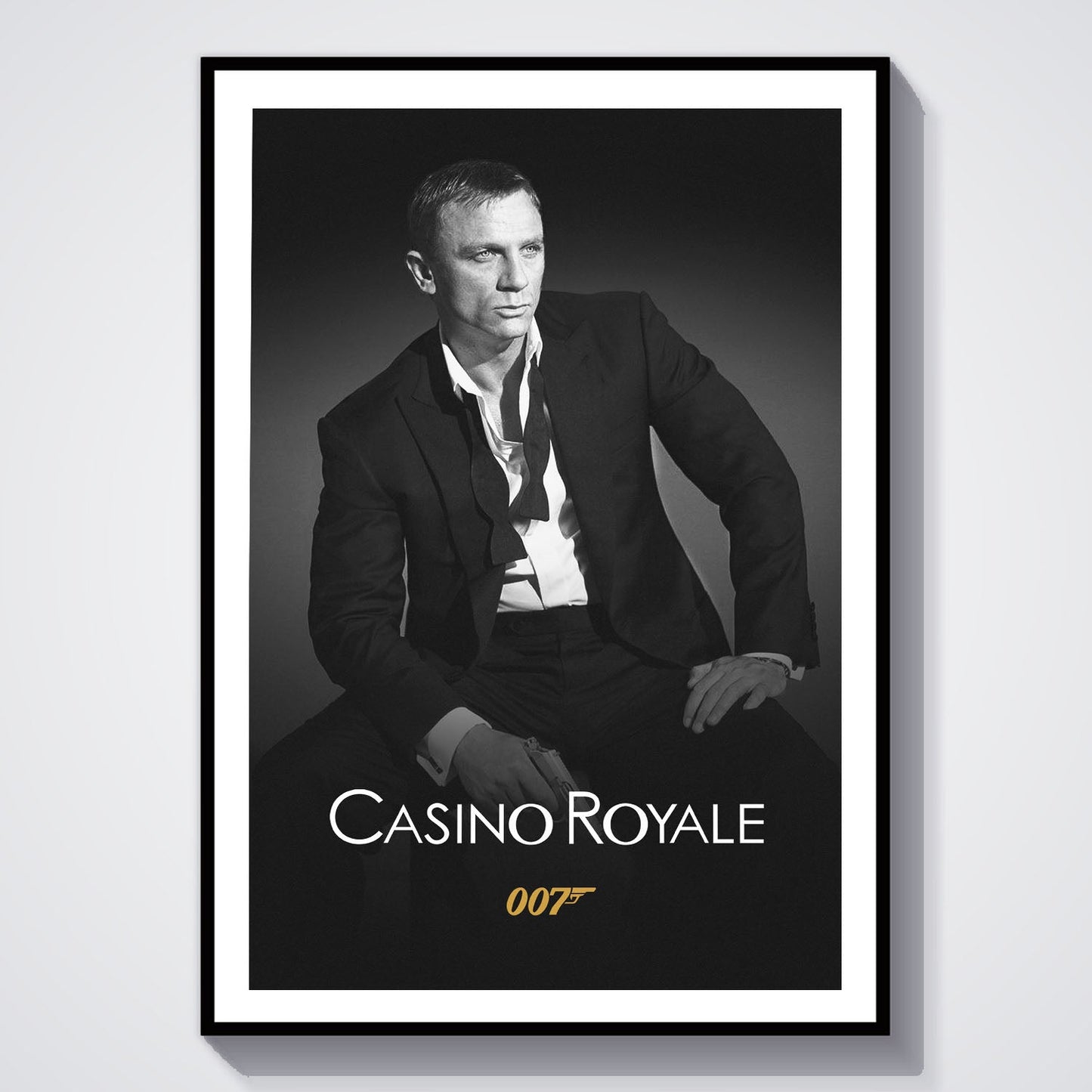 Flex Designs Poster Casino Royale 2006 B&W 8 x 10" Home Goods - Movie 2006 Movie Poster