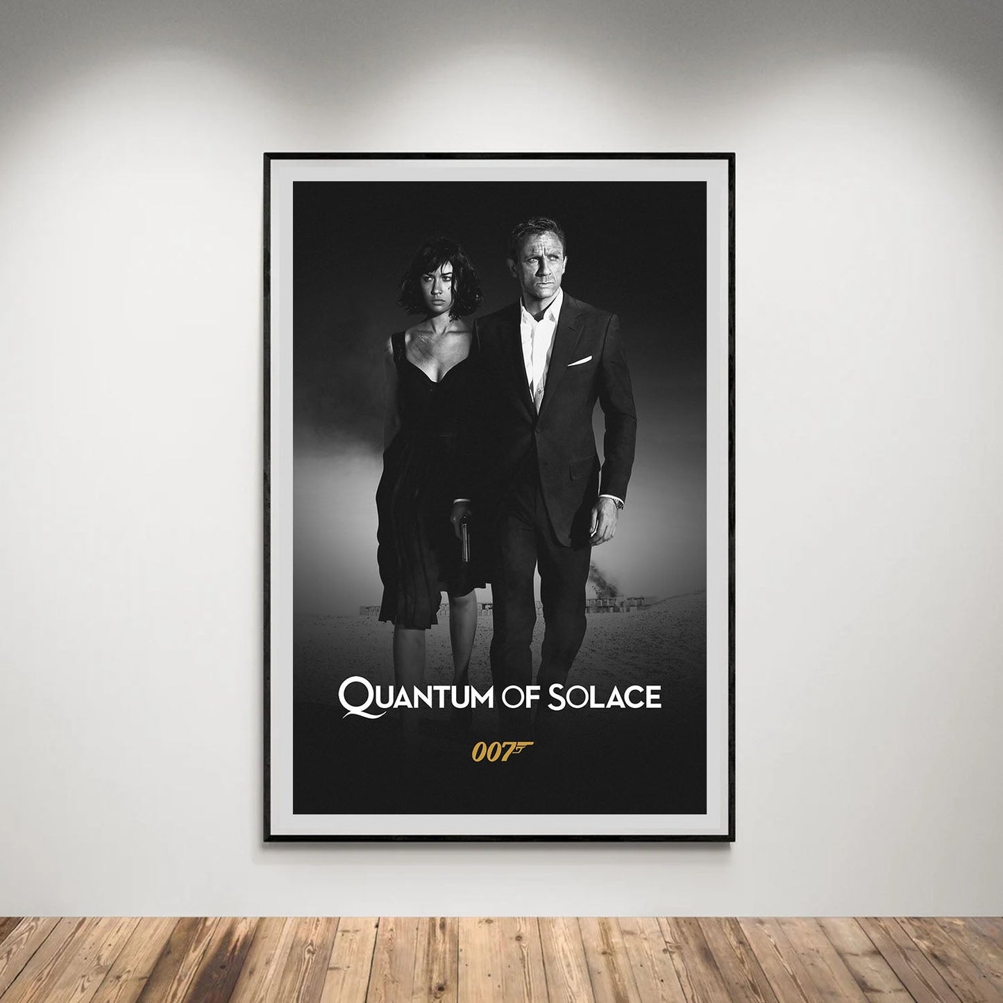 Flex Designs Poster Quantum of Solace B&W 5 x 7" Home Goods - Movie 2008 Movie Poster
