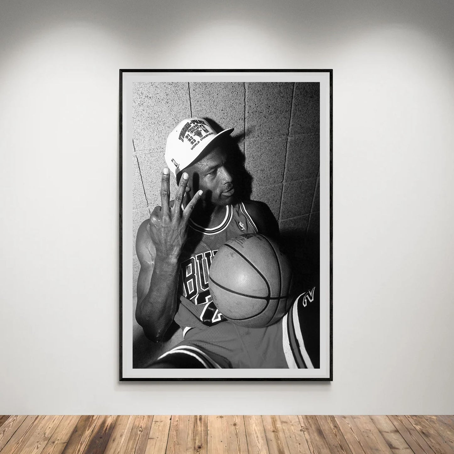 Flex Designs Poster Vintage Michael Jordan Celebration 5 x 7" Home Goods - Sports  Poster