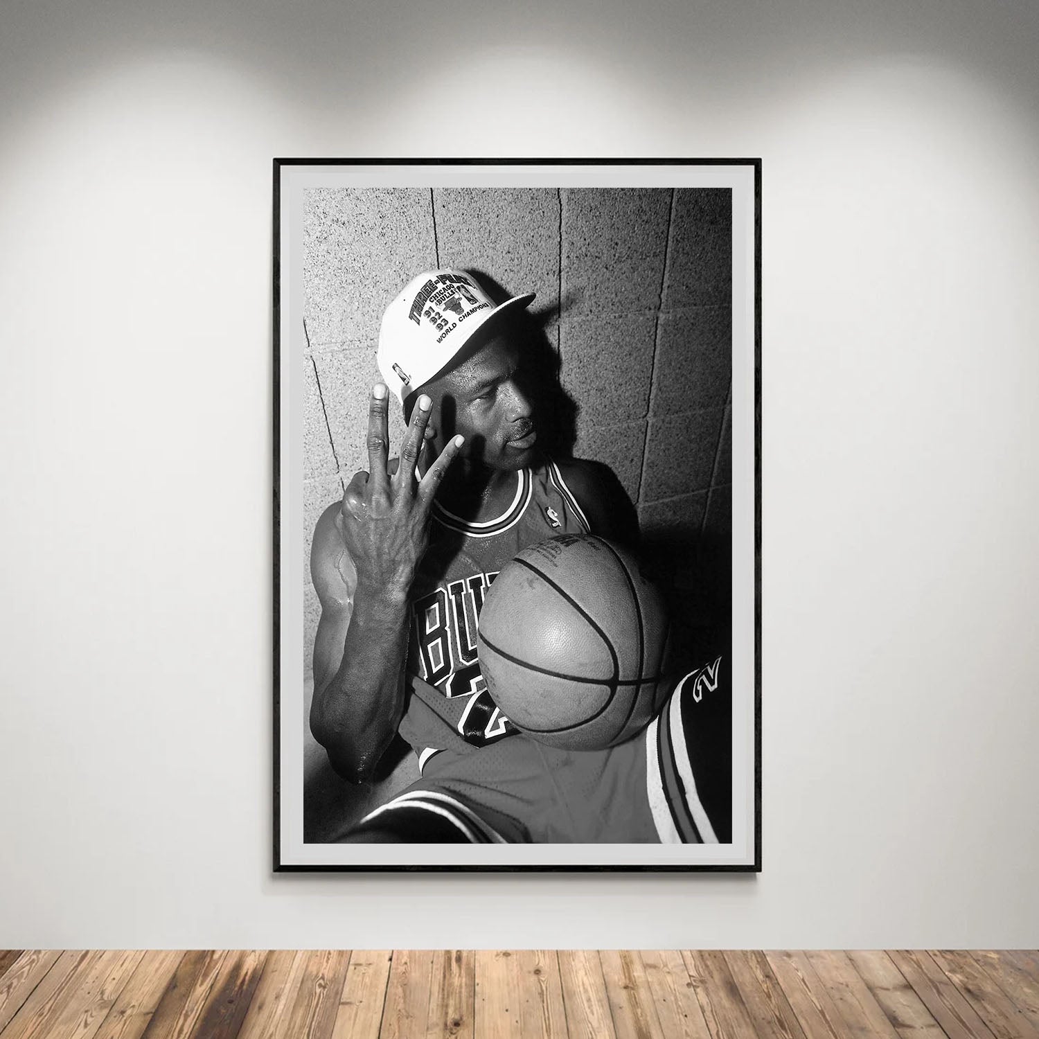 Flex Designs Poster Vintage Michael Jordan Celebration 5 x 7" Home Goods - Sports  Poster