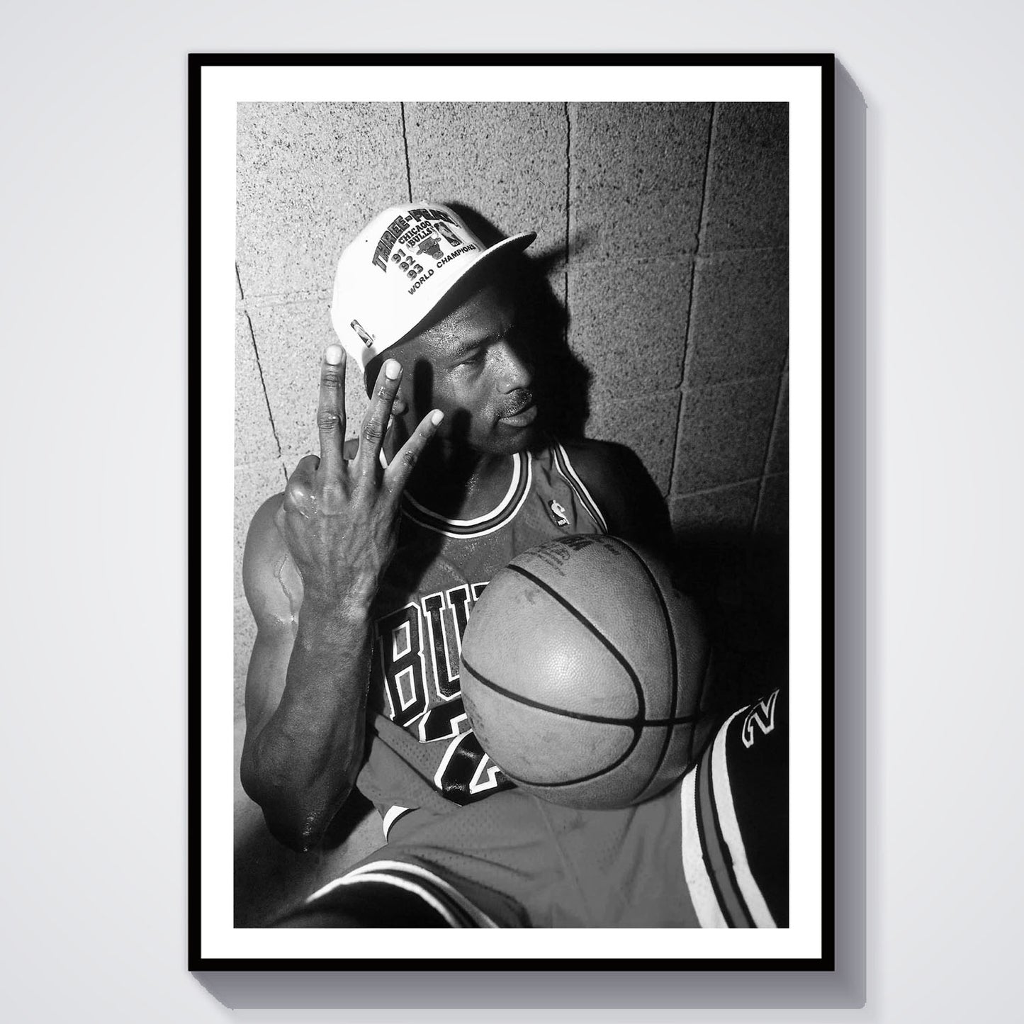 Flex Designs Poster Vintage Michael Jordan Celebration 5 x 7" Home Goods - Sports  Poster