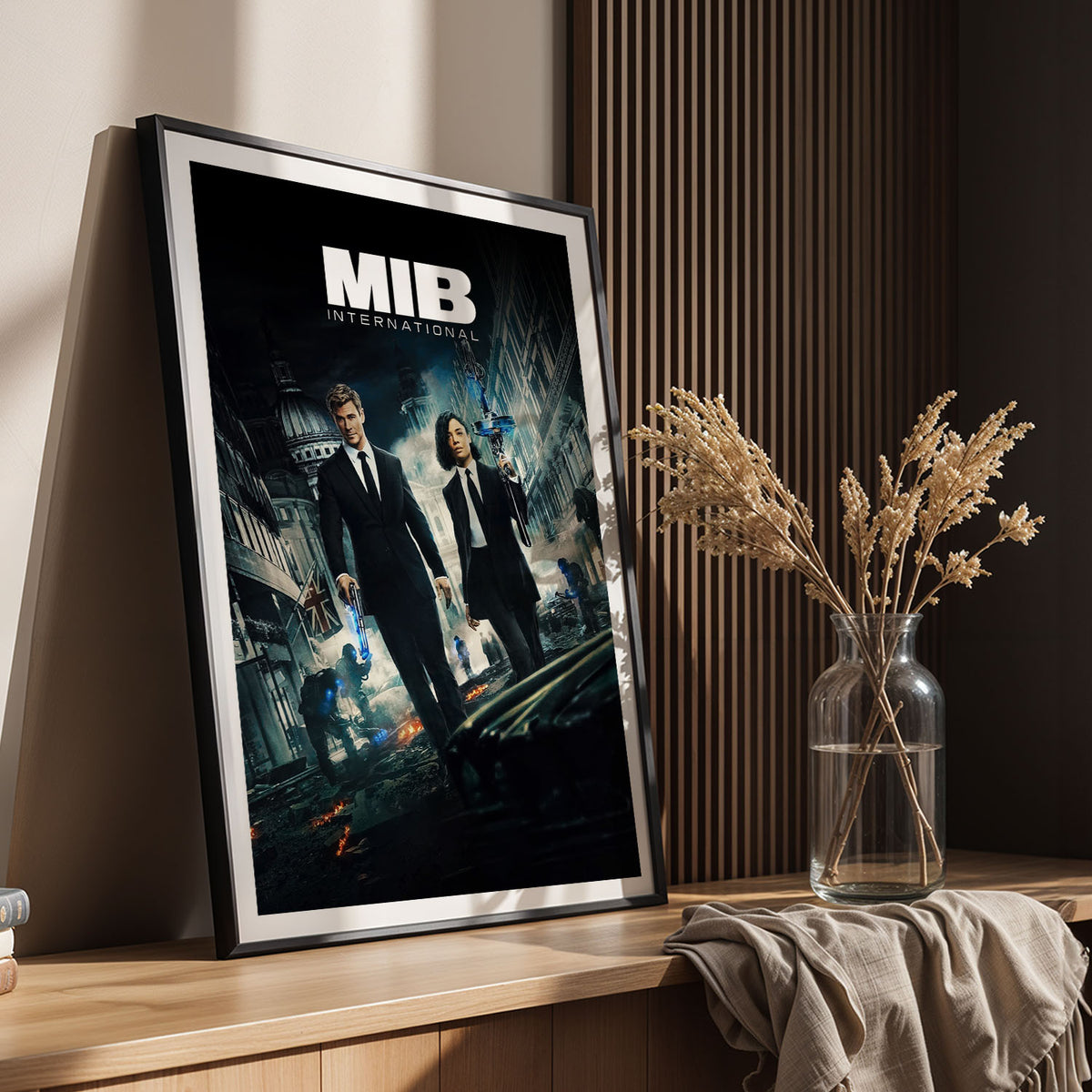 Flex Designs Poster Men in Black- International 11 x 17" Home Goods - Movie 2019 Movie Poster